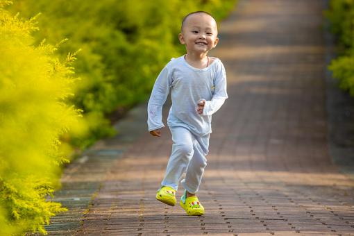 姓安男宝宝名字寓意聪明睿智 姓安男宝宝名字寓意聪明睿智