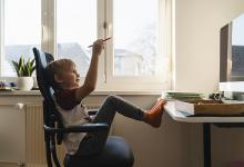 板起名字的寓意含义_板字名字2025年精选-好运起名网