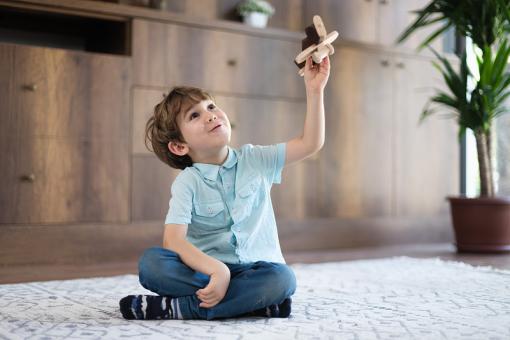 姓钟名字有平安顺利寓意