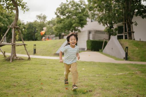 磨起名字的寓意含义_磨字名字2025年精选