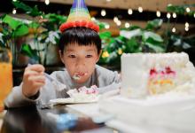 姓韦男孩名字有寓意-好运起名网