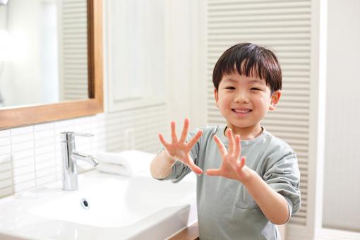 姓傅男孩名字超赞