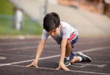 属蛇豪爽的男孩名字-好运起名网