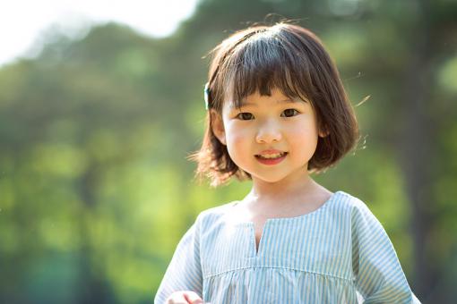 姓殷女孩五行喜水名字