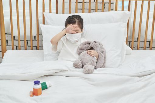 女宝宝名字洋气高雅严选425个_依瑗名字好吗