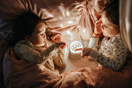 李姓女孩名字霸气高冷严选430个_李悦秀名字好吗