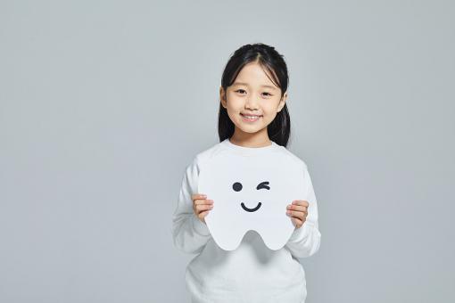 女孩名字姓江属蛇