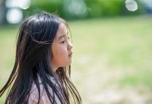 女孩名字姓辛幸运的-好运起名网