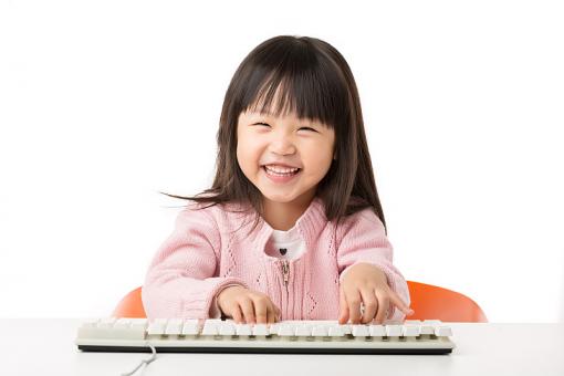 清冷孤傲女孩名字姓张