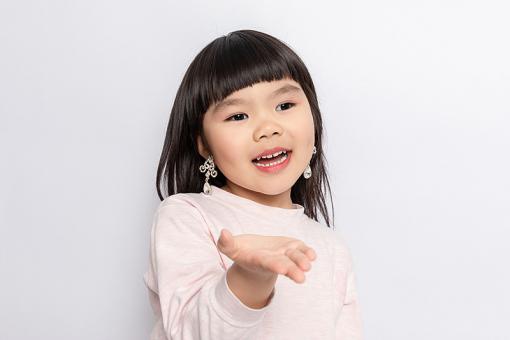 女孩名字属小龙优雅好听